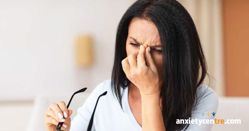 eyes sensitive to light anxiety symptoms
